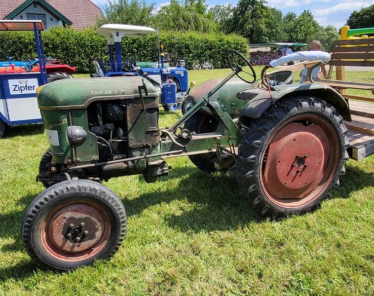 Datei:Deutz-Ansicht.jpg