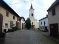 Kirche mit Kirchenplatz 2013