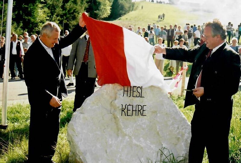Datei:Hiesl-Kehre-Eröffnung-10.09.2000.jpg