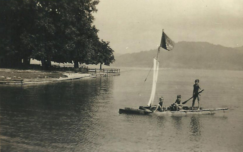 Datei:Floßfahrt 1953.jpg
