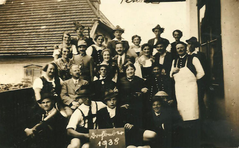 Datei:NußdTheater1938.jpg