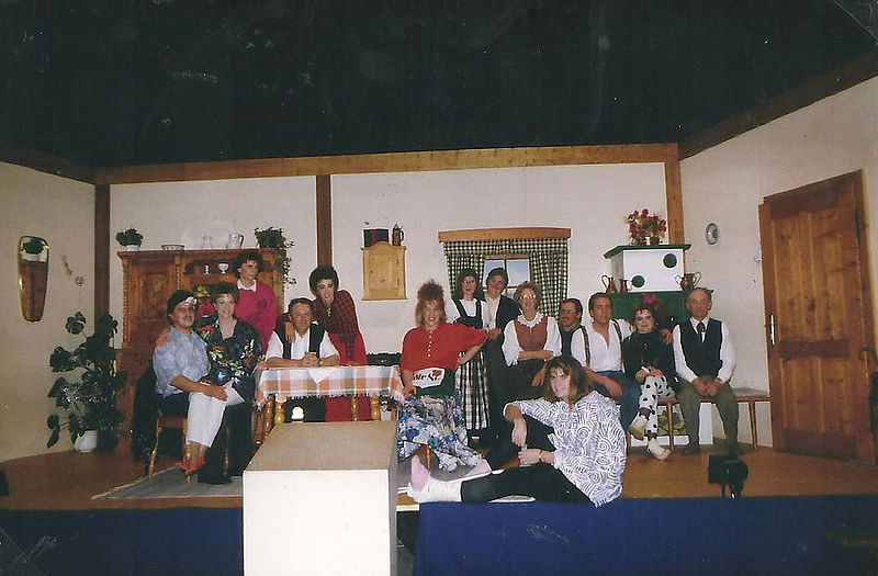 Datei:NußdTheater1993.jpg